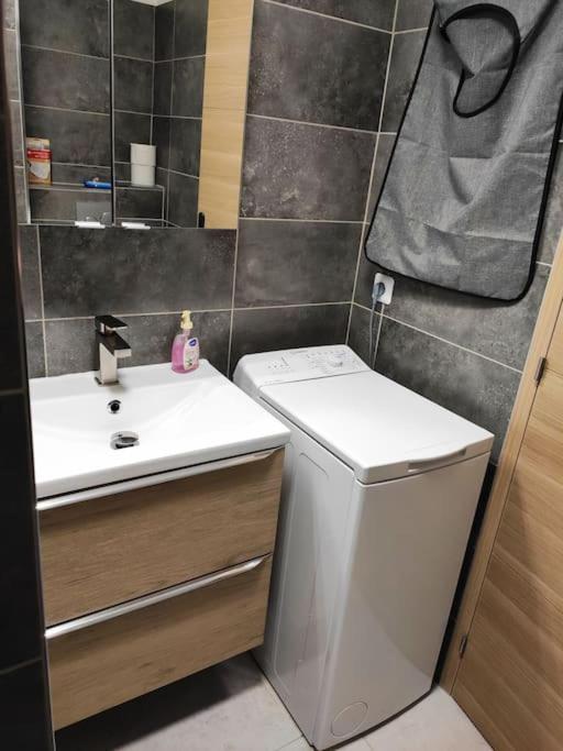 Menton, Appartement/Jardin, Proche Mer Et Centre Eksteriør bilde