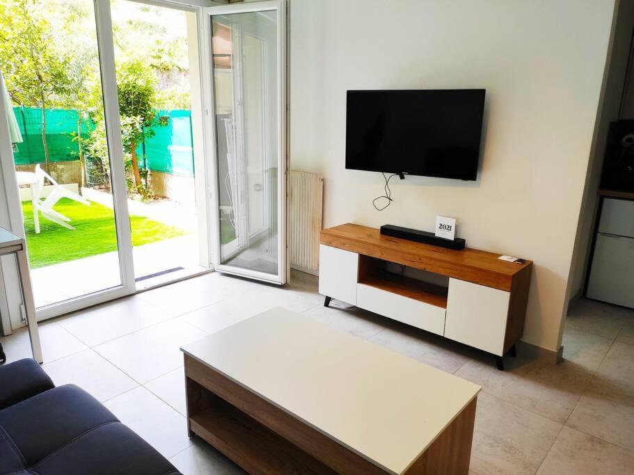 Menton, Appartement/Jardin, Proche Mer Et Centre Eksteriør bilde